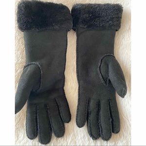 Ugg Gloves